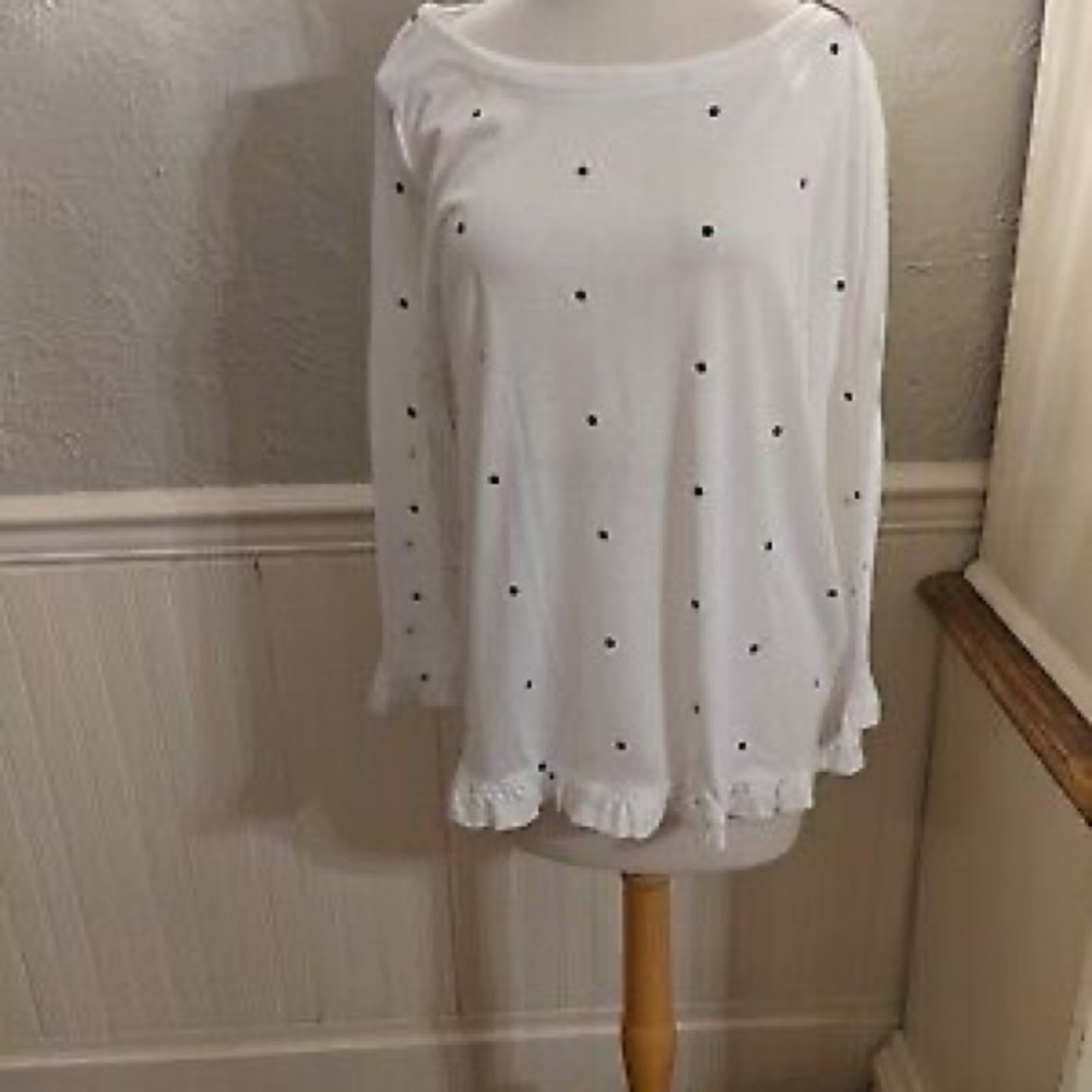 🎉HOST PICK🎉 ‼️NWT‼️ Loft dotted shirt